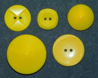 Vintage COLT Firearms Hard Plastic Yellow Buttons 4 8 36 53 OWL CONE 3