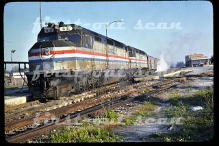 Slide - Amtrak Amt 631 Sdp40f Auto - Train Passenger Scene March 1982