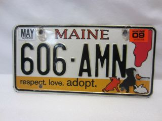 2009 Maine Adopt Animals License Plate " 606 - Amn " As Pictured