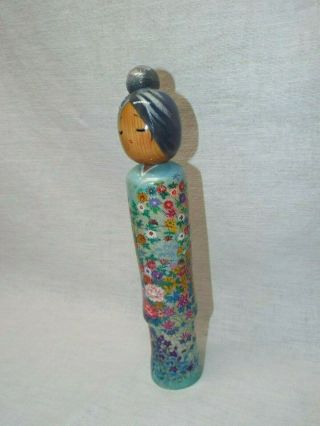 Vtg Artist Signed JAPANESE Asian Kokeshi /Sosaku Wooden Peg DOLL Colorful Flower 2