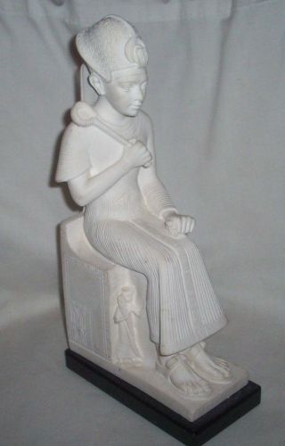 Alabaster Egyptian Queen Sculpture Figurine On A Black Base