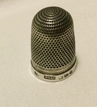 Henry Griffith & Sons Silver Thimble Hallmarked Chester.  1900.