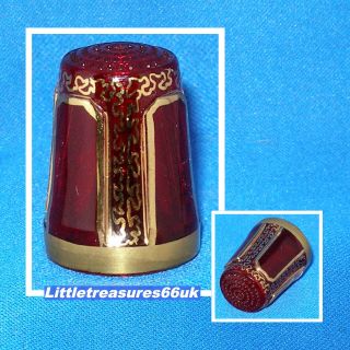 Ullmannglas German Crystal Red With Gilt Panels Thimble.