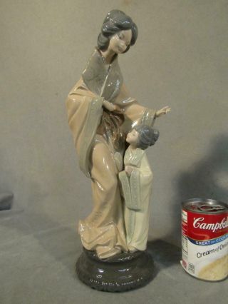 Large 15 " Porcelain Lladro Nao Japanese Lady With Child - Geisha Girl