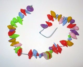 VINTAGE 1960 ' S/70 ' S COLORFUL HARD PLASTIC SEASHELLS BEADS CRAFT JEWELRY NECKLACE 3