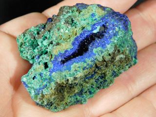A 100 Natural Deep Blue AZURITE Crystal Cluster On Malachite 89.  4gr e 3