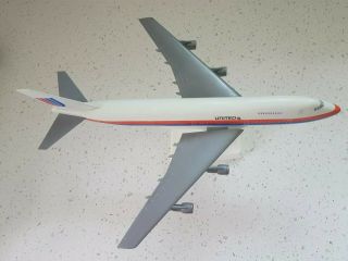 Wooster Nostalgia No 73 United 1/250 Scale Boeing 747 - 200 Plastic Model