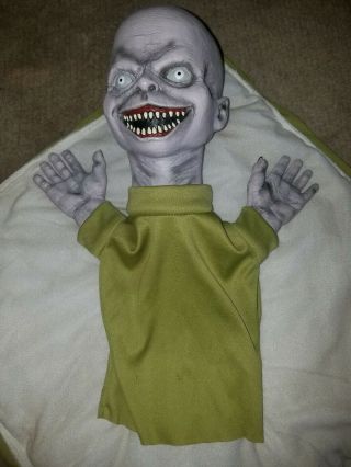 SPIRIT HALLOWEEN Zombie BABY HAND PUPPET Creepy - L@@K 2