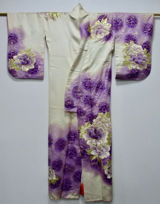 JAPANESE KIMONO SILK HOUMONGI / GORGEOUS FLOWER EMBROIDERY / SILK FABRIC /229 2
