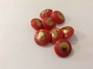8 Red & Gold lustre Patterned Detail Old/vintage Glass Buttons. 5