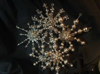 Christmas Decor - Set Of Five Metal Snowflake Stars