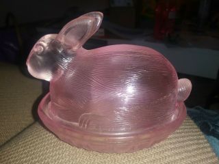 Pink Depression Glass Bunny Nesting On Basket Candy Dish With Lid Vintage
