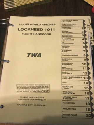 Vtg 1987 Twa Lockheed L - 1011 Flight Handbook Trans World Airline Airplane Jet
