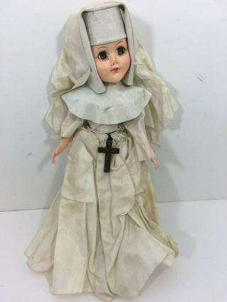 Vintage 12 " Catholic Nun Doll In White Habit Jointed