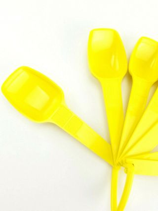 Vintage Set of 7 Yellow Tupperware Measuring Spoons 1272 - 5 bt 2