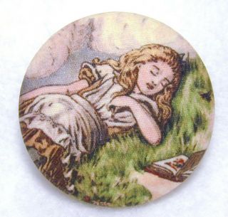 Alice In Wonderland Fabric Button " Dreaming " 1 & 1/2 In Us