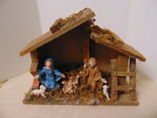 Vtg Christmas Nativity Creche Wood Stable Made In Italy H 7.  25 " X L 9.  5 " X W 4 "