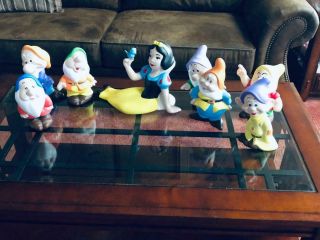 Vintage Snow White And The Seven Dwarfs Ceramic Figurine Set Walt Disney Molds