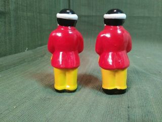 Vintage Black Americana Uncle Mose Salt and Pepper Shakers glass 2