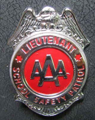 VINTAGE RARE 1950 ' s SCHOOL SAFETY PATROL AAA LIEUTENANT RED & SILVER BADGE 3