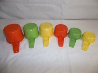 Vintage Tupperware Tangerine/Apple/Daffodil Set of 6 Measuring Cups 3