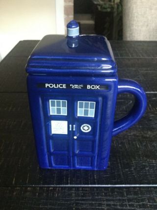 Dr.  Who Tardis Ceramic Police Call Box Tea Cup Mug With Lid 2012 Zeon Collectibl