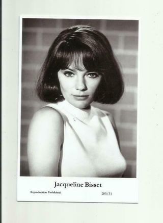 (n476) Jacqueline Bisset Swiftsure (205/31) Photo Postcard Film Star Pin Up