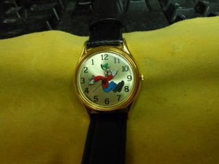 Walt Disney Goofy Backwards Watch By Lorus V516 - 6a00 W Leather Band