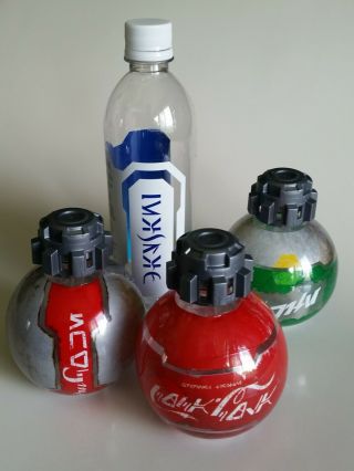 Galaxy’s Edge Coke Sprite Diet Dasani Water 4 - Bottle Set Soda Star Wars Empty