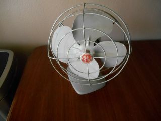 Vintage 1950s General Electric Ge No F11s106 Usa Gray Oscillating Fan Wall Desk