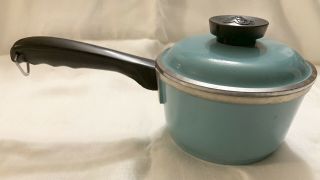 Vintage Club Aluminum 1 Quart 4 Cup Sauce Pan Pot & Lid Aqua Turquoise Blue