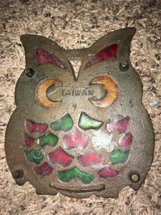 Vintage Footed Cast Iron Metal Stained Glass Owl Trivet Wall Hang Plaque Art 3