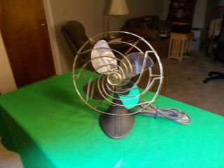 Antique // Vintage Montgomery Ward 9 " Adjustable Desk Fan