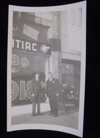 Vintage 1939 Picture Of Pontiac Dealer Ship With Sign Photo Phoptgraph Pic