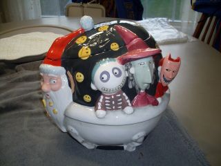 Rare Disney Nightmare Before Christmas Santa Lock Shock Barrel Cookie Jar