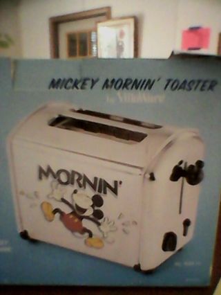Mickey Mouse Singing Toaster Villaware