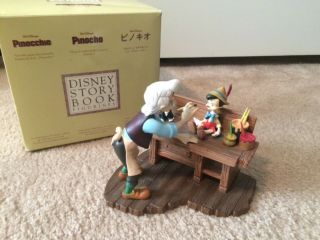 Pinocchio Walt Disney Classic Collectible Pinocchio Figurine Storytime Figurine