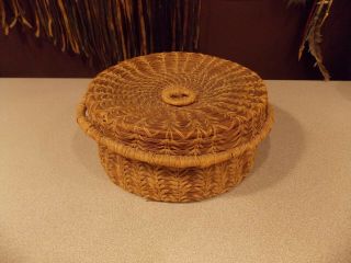 Antique Native American Chetimacha Indian Hand Woven Needle Basket W/lid 11 "