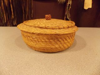 Antique 1910 Native American Shoshone Indian Hand Woven Needle Basket w/Lid 8 