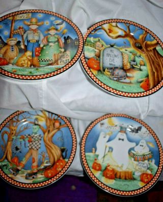 Estate Set Of (4) Halloween Decorative Plates 8 - 1/4 " Diameter By Oneida Look