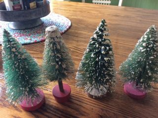 Set of 4 VtG Bottle Brush Small Novelty Christmas Trees 1950 ' s Japan 2