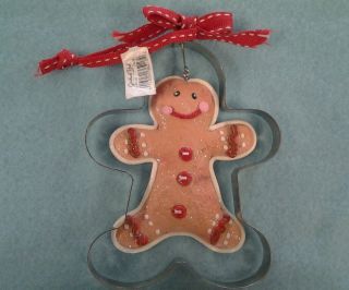 Gingerbread Man Holiday Cookie Cutter Christmas Tree Ornament