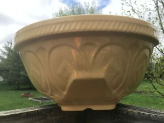 Vintage T G Green Ltd.  Pottery Large Yellow Gripstand 13” Mixing Bowl 6’s