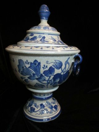 Large Crackle Blue & White Flowers Pedestal Covered Bowl Urn Ginger Jar 13 14 "