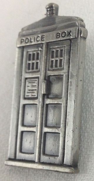 Doctor Who Bbc Tv Series - Tardis - Pewter - Style - Imported Lapel Tie Pin