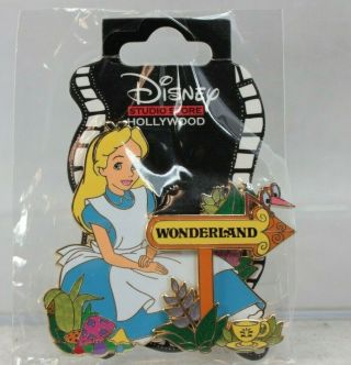Disney Dsf Dssh Sign Post Le 300 Pin Alice In Wonderland