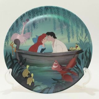 Disney Collector Plate Knowles The Little Mermaid Kiss The Girl 4037a