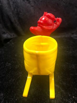 Vintage Rosen Plastic Santa in a Yellow Sleigh Candy Container 1950 ' s HTF Rosbro 4