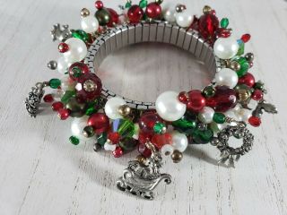 Vintage Expandable Silver Tone Bracelet Christmas Charms Beads Faux Pearls Tree