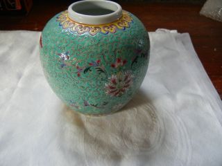 Vintage Enamel Porcelain Ginger Jar,  Vase Jiangxi Jingdezhen Min Ci Bats Green